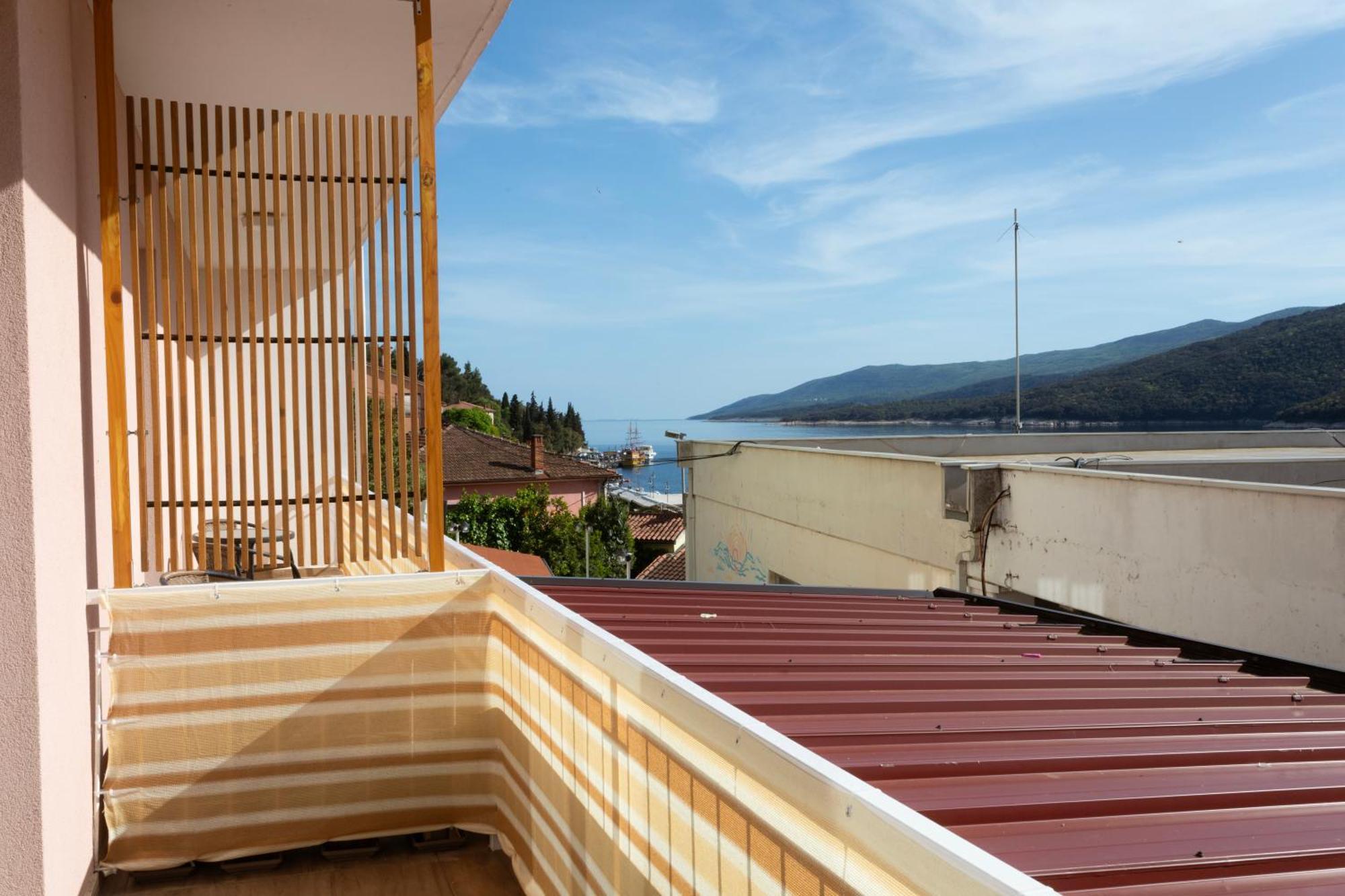 Apartments Galeb Rabac Exteriér fotografie